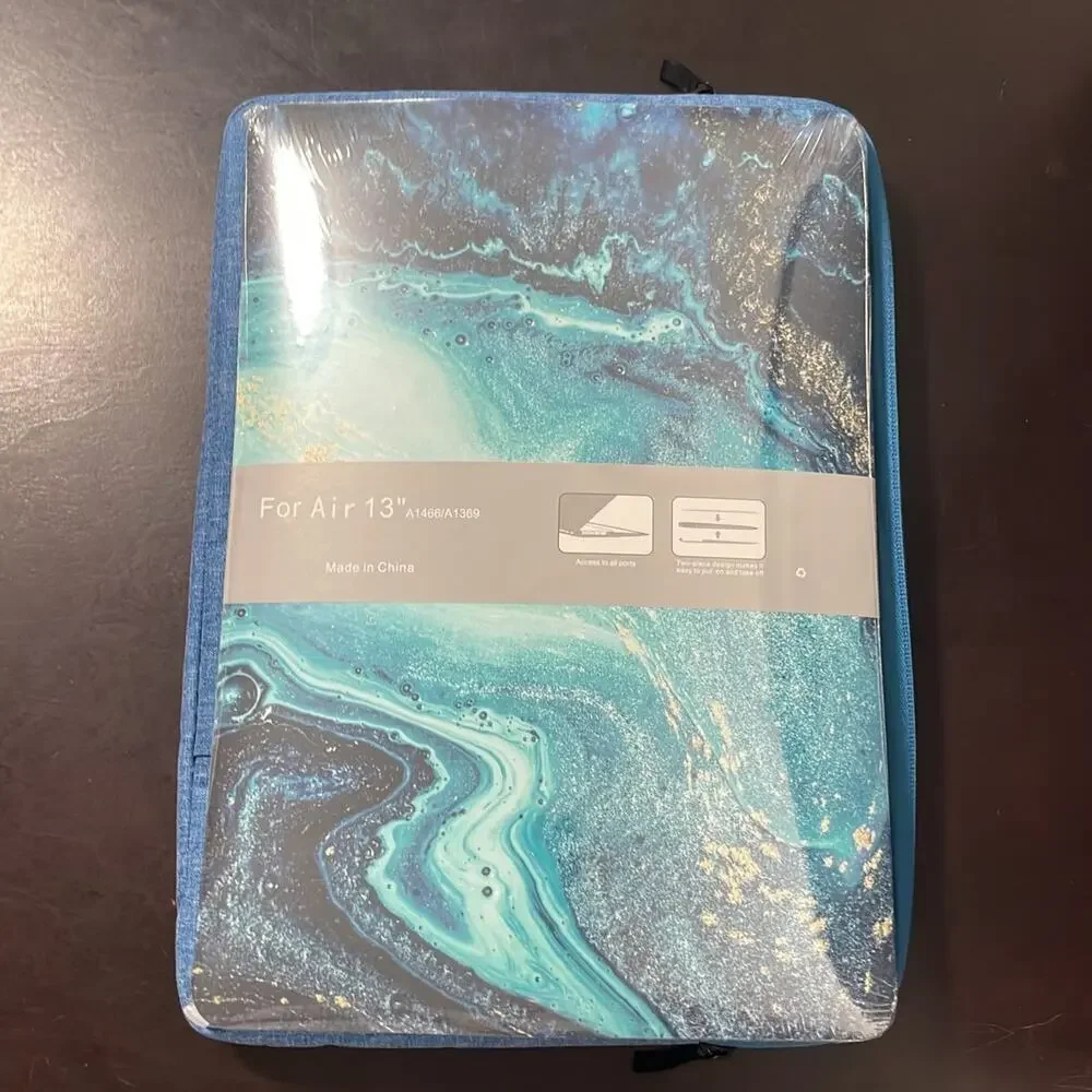 MacBook Air 13” shell and blue soft case